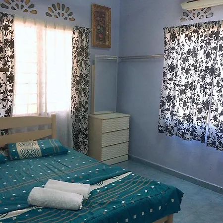 Homestay Cahaya Kaseh Batu Pahat Exterior photo